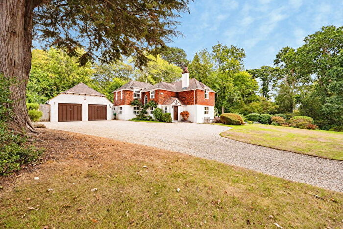 4 Bedroom Detached House For Sale In Dock Lane, Beaulieu, Brockenhurst, SO42