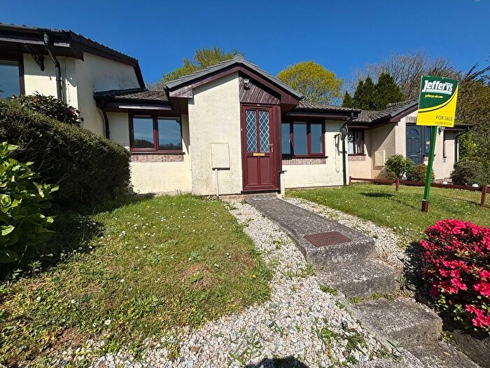 2 Bedroom Bungalow For Sale In Uzella Park, Lostwithiel, PL22
