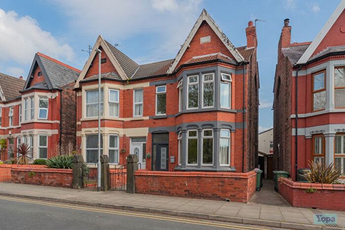 4 Bedroom Semi Detached House For Sale In Earlston Road, Wallasey, CH45