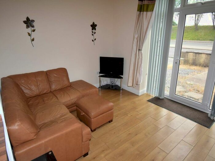 1 Bedroom Flat To Rent In Osprey House, Oystermouth Road, City Centre, Swansea, SA1