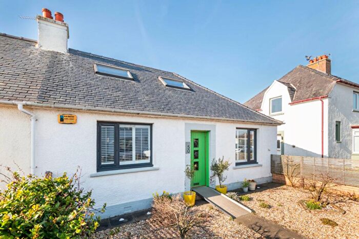 3 Bedroom Semi-Detached Villa For Sale In University Avenue, Pittenweem, Anstruther, KY10