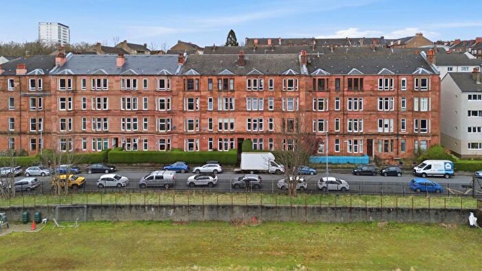 3 Bedroom Flat For Sale In Thornwood Terrace, Glasgow, G11