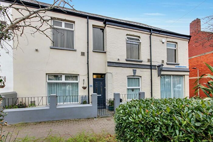 3 Bedroom End Of Terrace House For Sale In Fort Terrace, Barnstaple, Devon, EX32