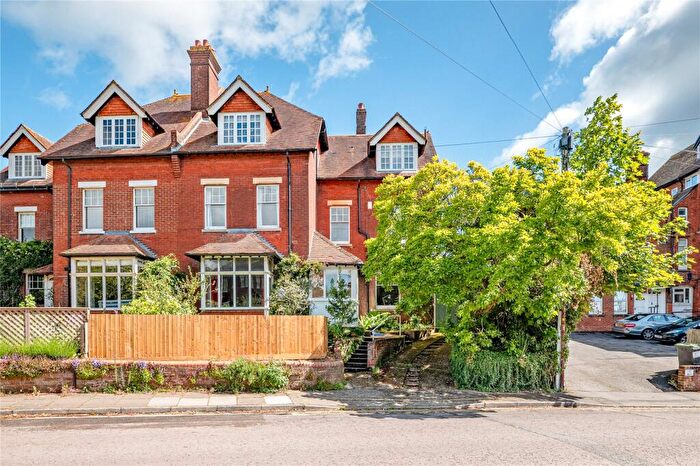 6 Bedroom Semi-Detached House For Sale In Fowler's Road, Salisbury, Wiltshire, SP1