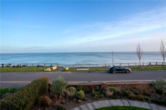 3 Bedroom Flat For Sale In Cliff Drive, Mont Calm, Cliff Drive, Poole, BH13