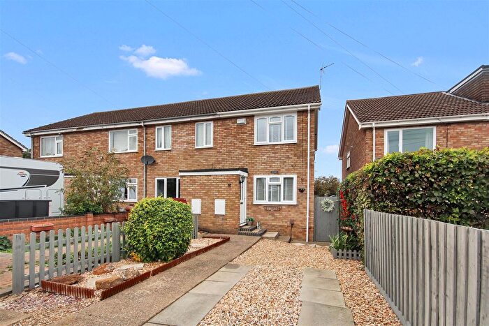 2 Bedroom End Of Terrace House For Sale In Warren Close, Irchester, NN29