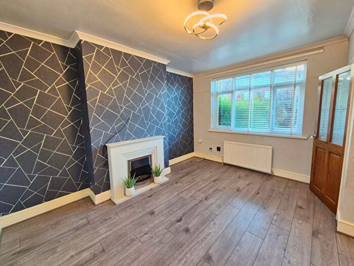 2 Bedroom Semi Detached House To Rent In Benson Road, Sheffield, S2