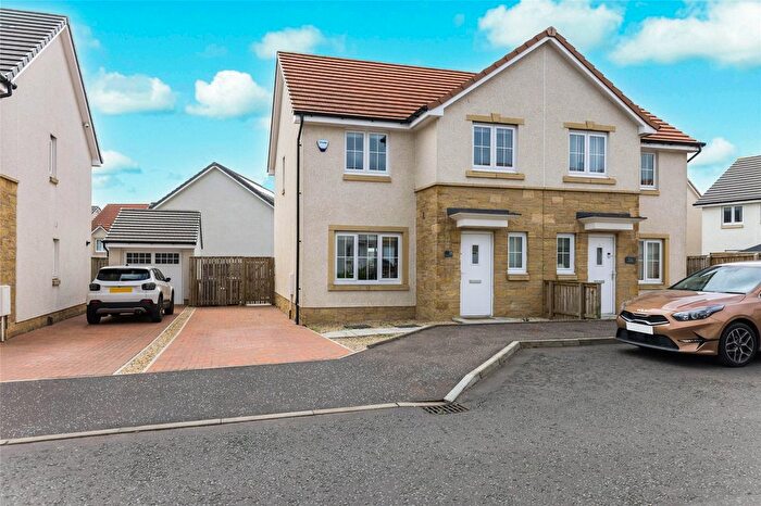 3 Bedroom Semi-Detached House For Sale In Snowdrop Gardens, Robroyston, Glasgow, G33