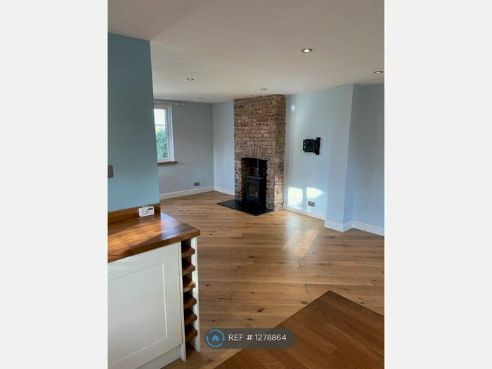 2 Bedroom Semi-Detached House To Rent In Each Manor Farm Cottages, Ash, Canterbury CT3