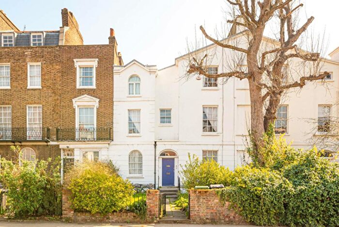 1 Bedroom Flat To Rent In Kentish Town Road, Kentish Town, London, NW1