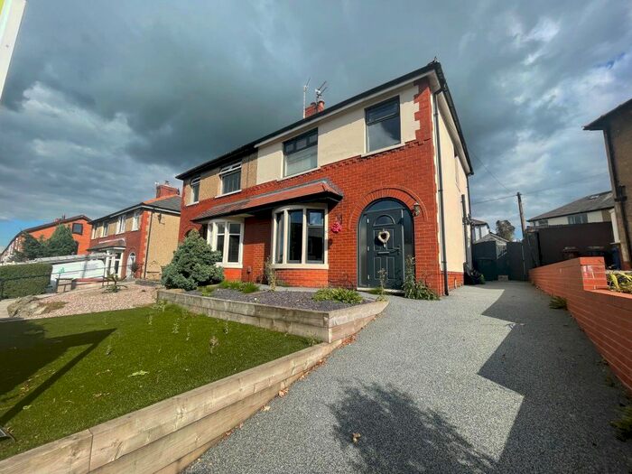 3 Bedroom Semi-Detached House To Rent In Dill Hall Lane, Church, Accrington, BB5
