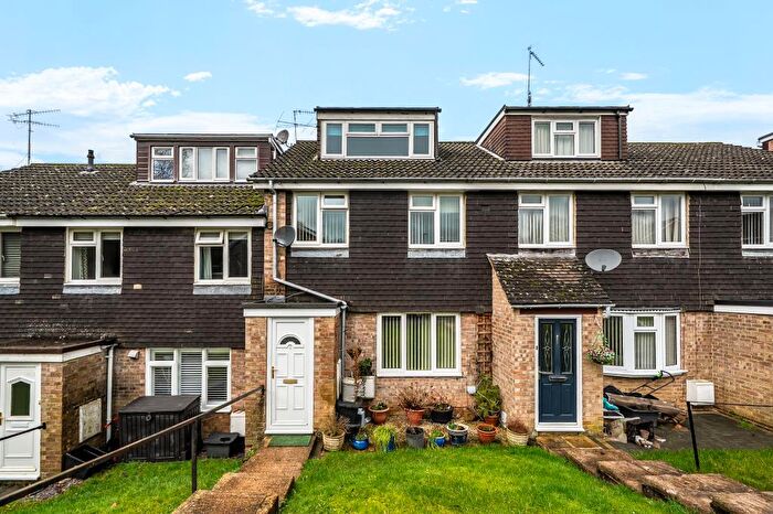 4 Bedroom Terraced House For Sale In Webb Crescent, Chipping Norton, OX7