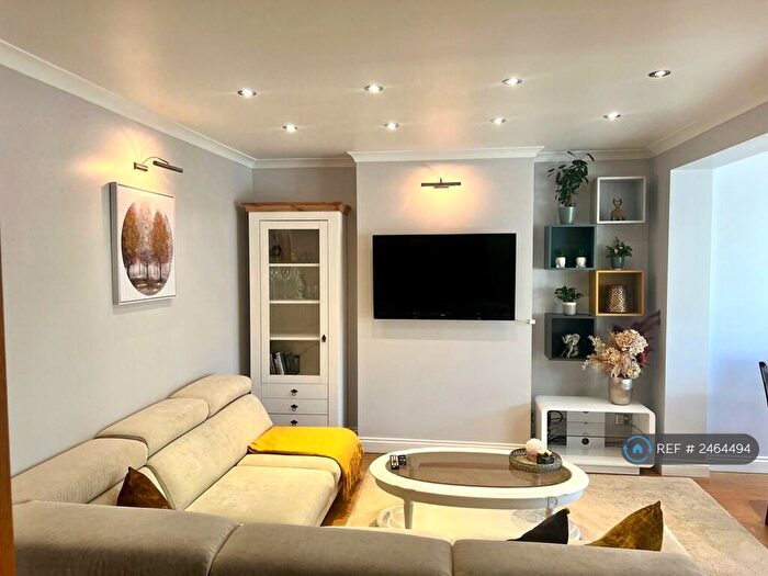 1 Bedroom Flat To Rent In Winlaton Road, Bromley, BR1