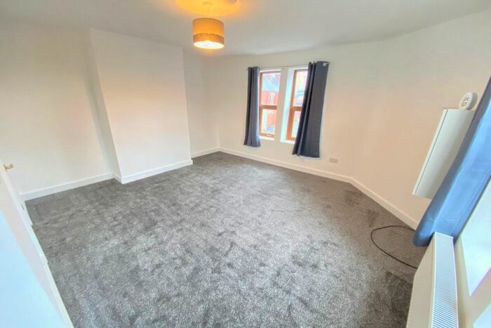 1 Bedroom Flat To Rent In Victoria Street, Chesterton, Newcastle ST5