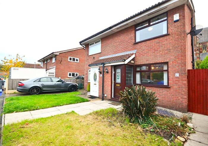 2 Bedroom Semi-Detached House To Rent In Ellenbrook Close, Gorton, Manchester, M12