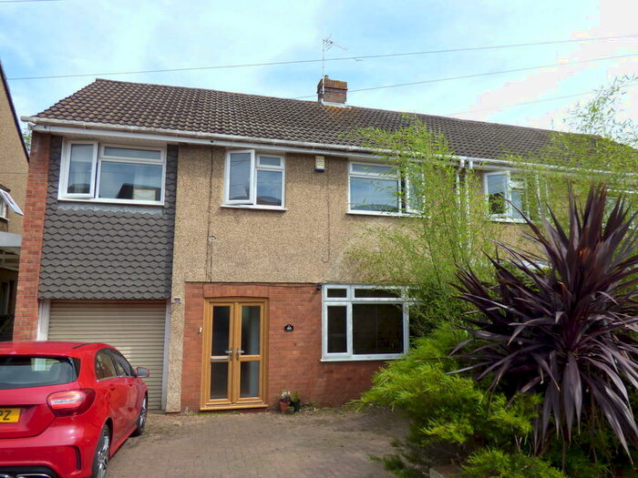 4 Bedroom Semi-Detached House To Rent In Lower Chapel Lane, Frampton Cotterell, BS36