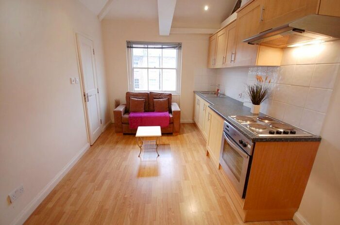 1 Bedroom Flat To Rent In Gloucester Place, Marylebone, NW1