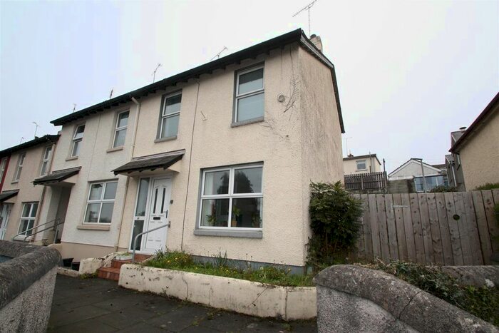 3 Bedroom End Of Terrace House To Rent In Lisburn Street, Ballynahinch, BT24