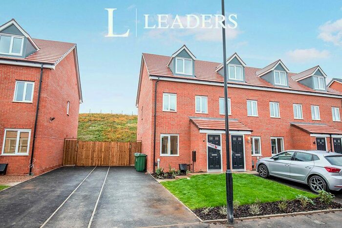 3 Bedroom Semi-Detached House To Rent In Paragon Way, Coventry, CV6