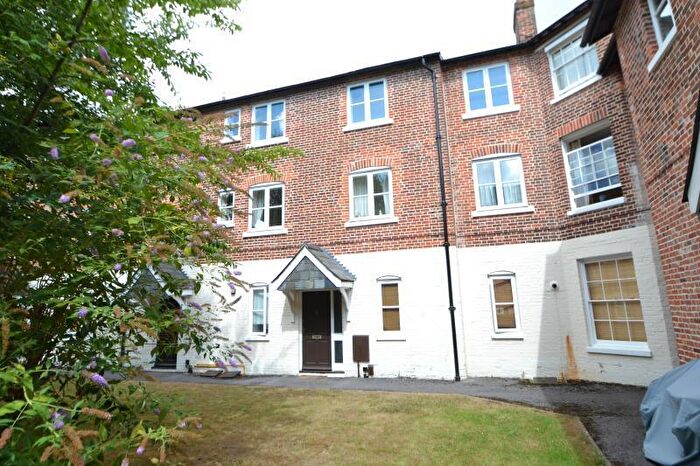 1 Bedroom Apartment To Rent In The Cloisters, Junction Road, Andover, SP10