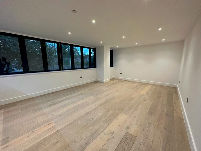 1 Bedroom Flat To Rent In Cattle Market Street, Norwich, NR1