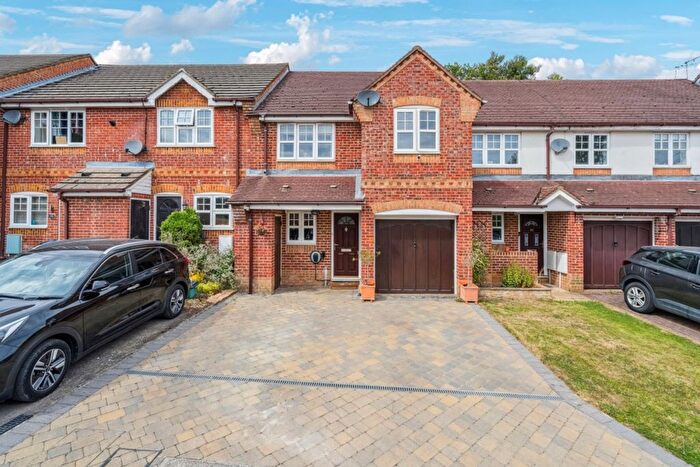 3 Bedroom Terraced House For Sale In Saunderton Vale, Saunderton, HP14