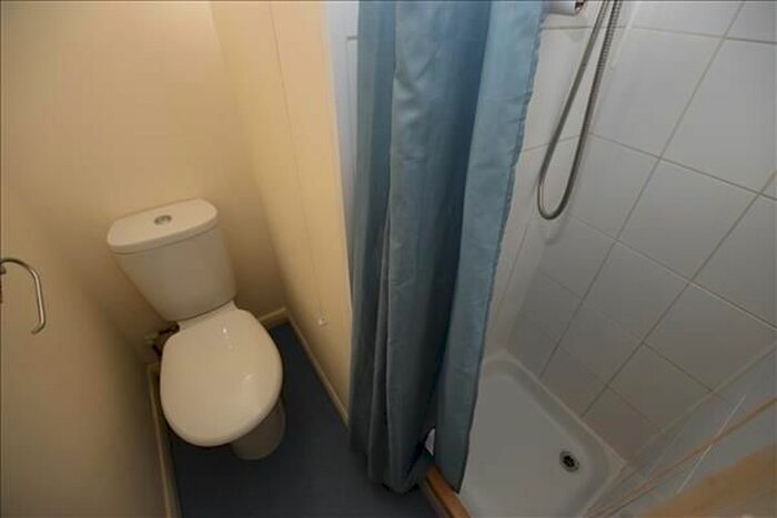 Studio To Rent In Ashburnham Road, Hastings, TN35