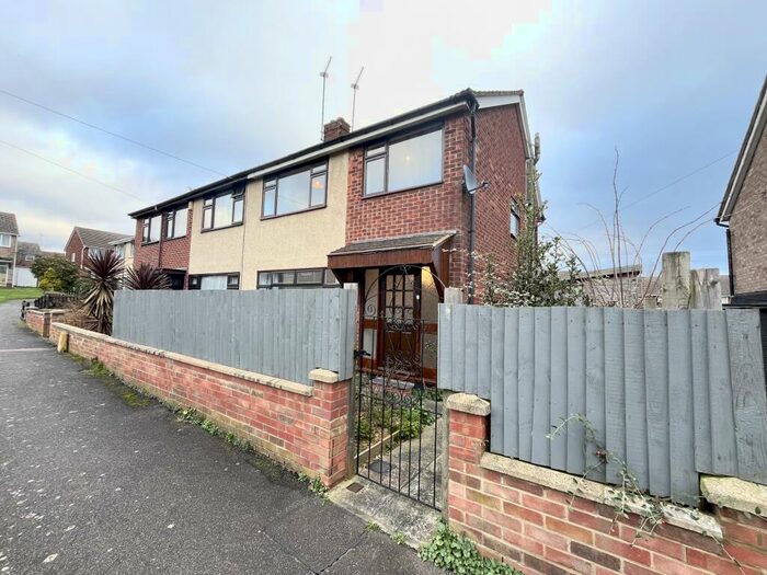 3 Bedroom Semi-Detached House For Sale In Ashridge Walk, Yaxley, Peterborough, PE7