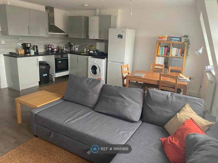 1 Bedroom Terraced House To Rent In Shenley Road, Borehamwood, WD6