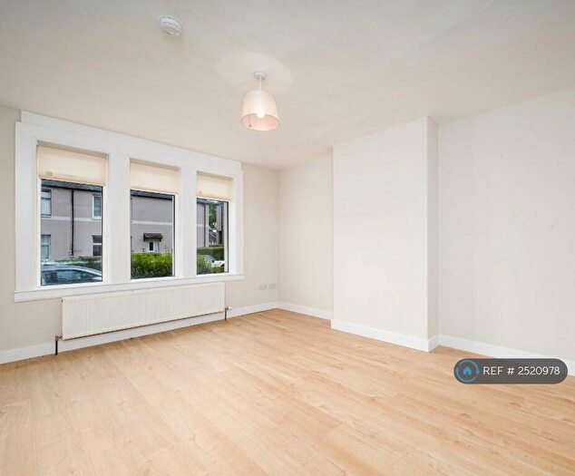 2 Bedroom Flat To Rent In Bruce Street, Dundee, DD3