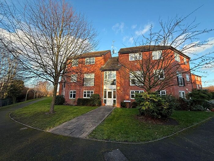 2 Bedroom Flat To Rent In St. John House, Lichfield, WS14