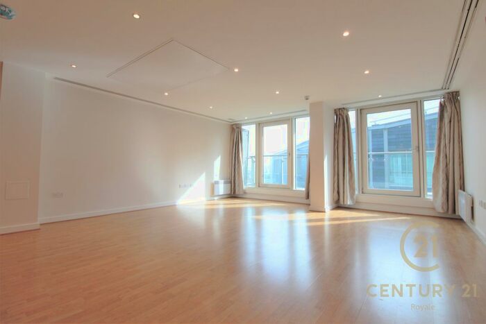 2 Bedroom Flat To Rent In Albert Embankment, London, SE1