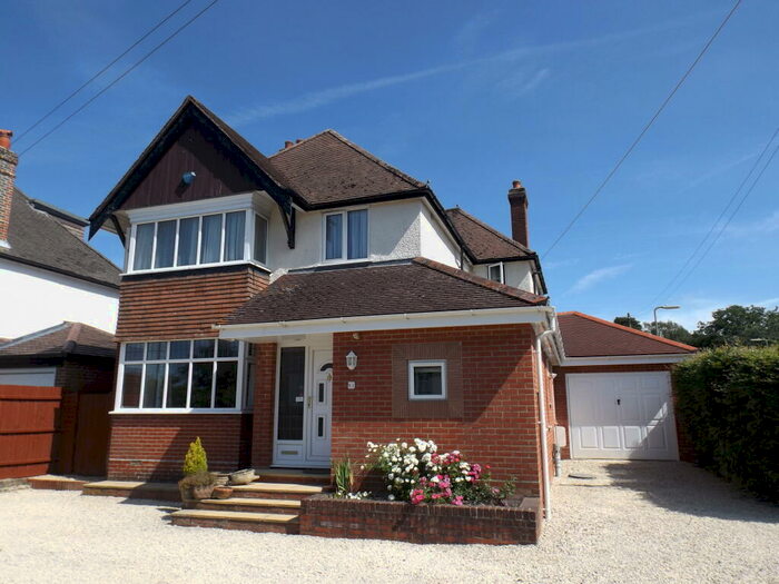 4 Bedroom Detached House To Rent In Western Road, Hiltingbury, SO53