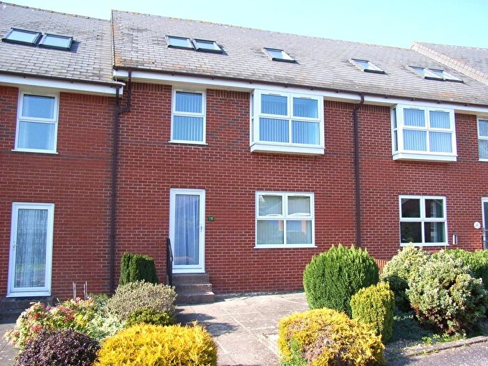 2 Bedroom Flat To Rent In Meadows Crescent, Streamers Meadows, Honiton, Devon, EX14