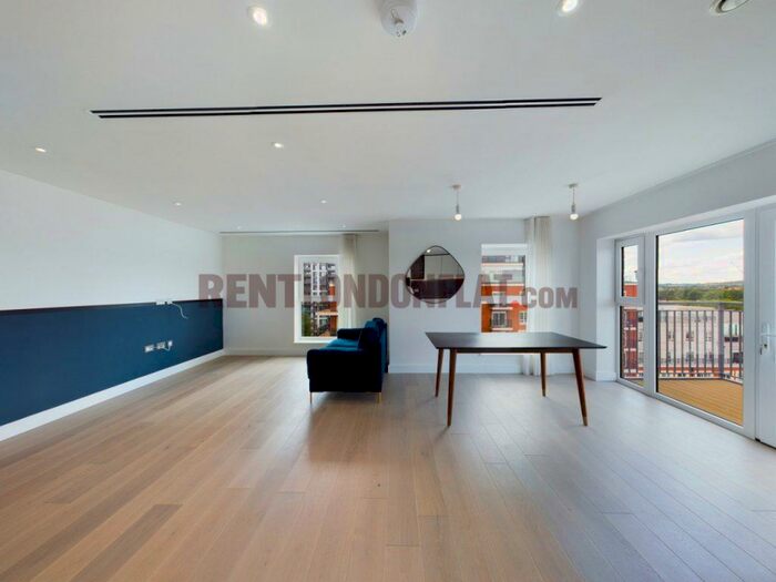 3 Bedroom Flat To Rent In Amazing Bed Flat In, NW9