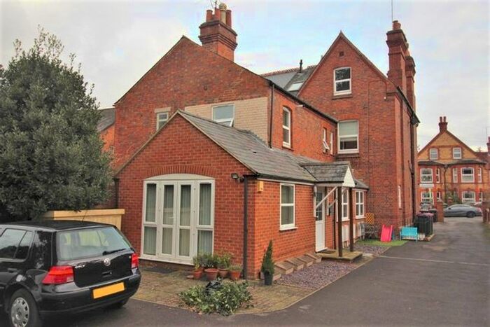 Studio To Rent In Connaught Road, Reading, RG30