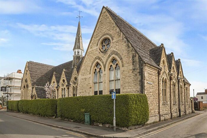 2 Bedroom End Of Terrace House For Sale In Great Norwood Street, Cheltenham, GL50