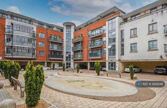 2 Bedroom Flat To Rent In New St, Chelmsford, CM1