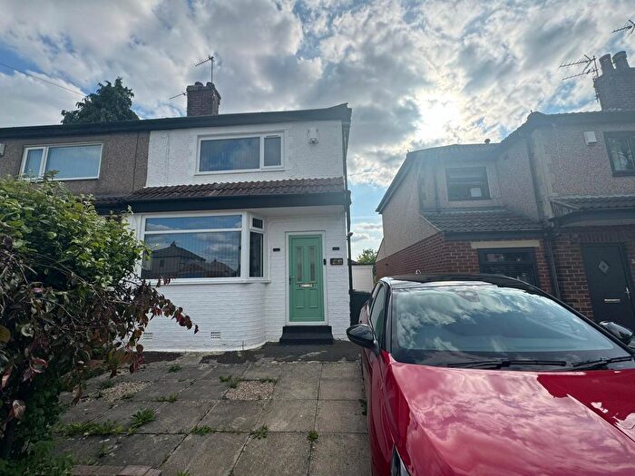 2 Bedroom Semi-Detached House To Rent In Laverton Road, Bradford, BD4