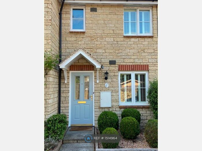 2 Bedroom Terraced House To Rent In Compton Way, Witney, OX28