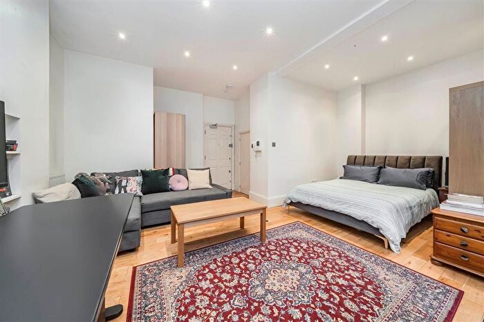 Studio To Rent In Draycott Place, Chelsea, SW3