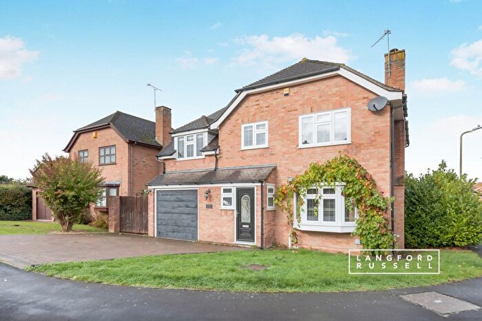 5 Bedroom Detached House To Rent In Glendale, Swanley, BR8