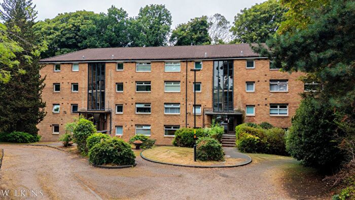 1 Bedroom Flat For Sale In Pages Close, Sutton Coldfield, West Midlands, B75