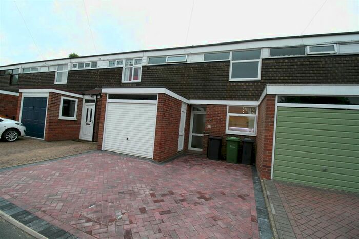 3 Bedroom Terraced House To Rent In The Nook, Attleborough, Nuneaton, CV11