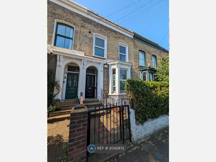 2 Bedroom Maisonette To Rent In Rushmore Road, London, E5