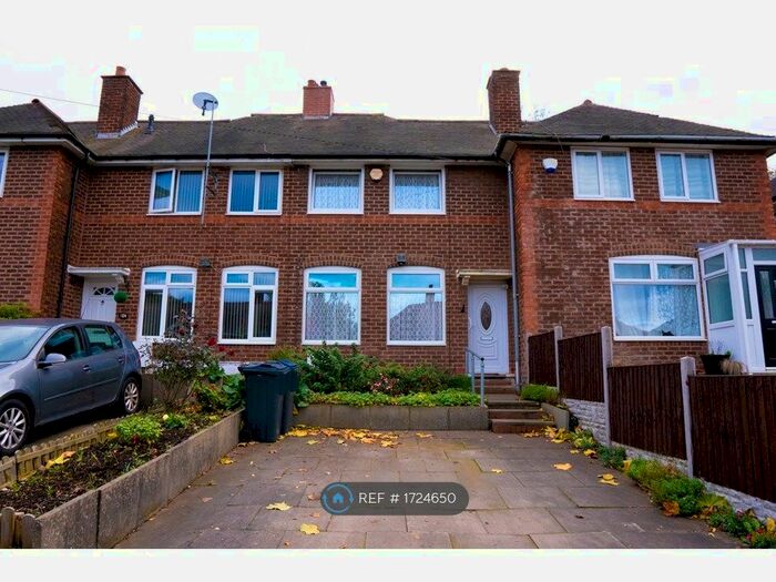3 Bedroom Terraced House To Rent In Wyndhurst Road, Birmingham, B33