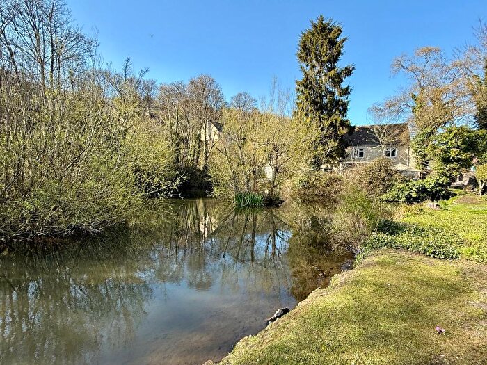 3 Bedroom Terraced House For Sale In Toadsmoor Road, Brimscombe, Stroud, GL5