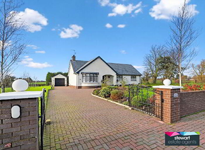 3 Bedroom Detached Bungalows For Sale In Springhill Road, Magheralin, BT66