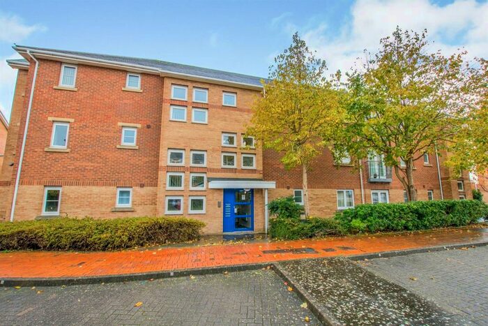 2 Bedroom Property To Rent In Heol Cilffrydd, Barry Waterfront, Barry, CF63