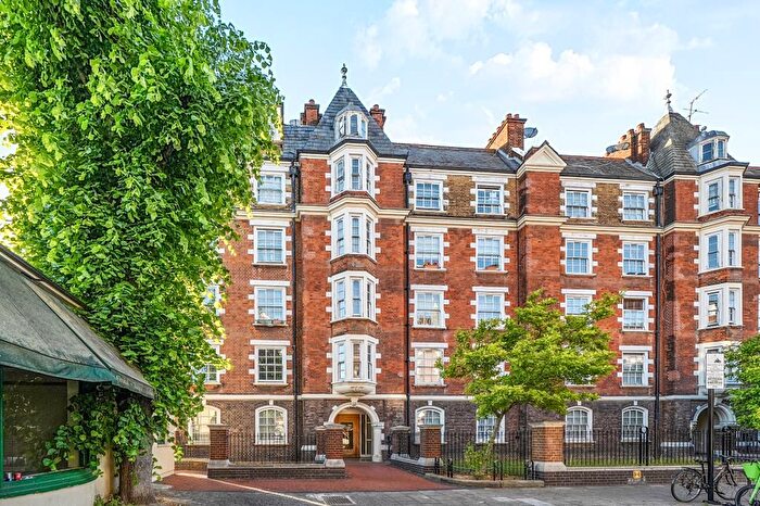 3 Bedroom Flat For Sale In Scott Ellis Gardens, St Johns Wood, NW8